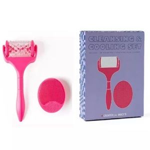 Cleansing and cooling set NWT